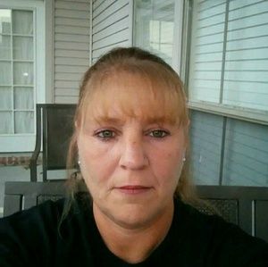 Meet your Posher, Vickie